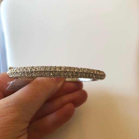 Lia Sophia elegant bangle Bracelet - Picture 5 of 5